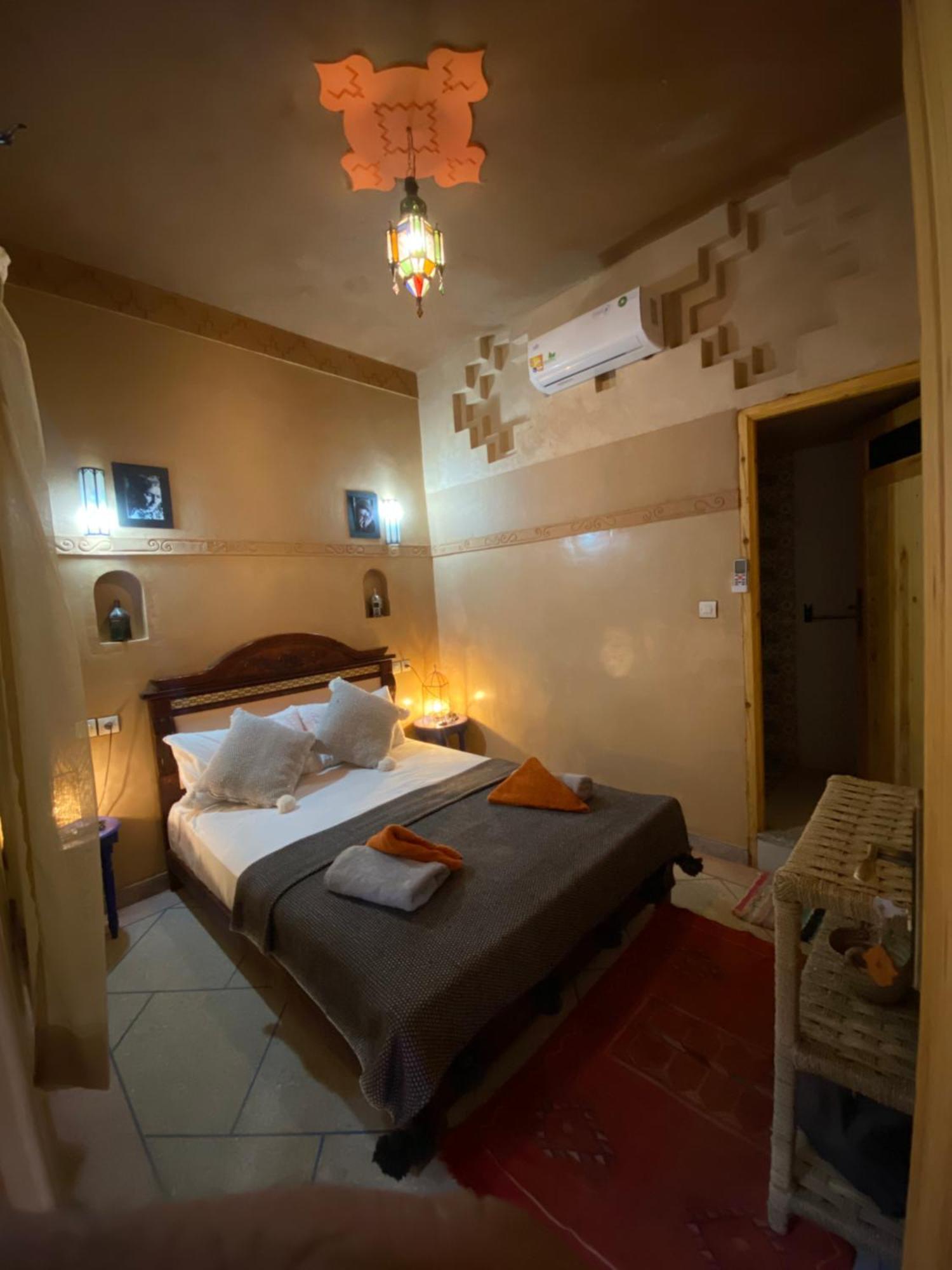 Bed and Breakfast Berber Nomad Kasbah Nkob Esterno foto