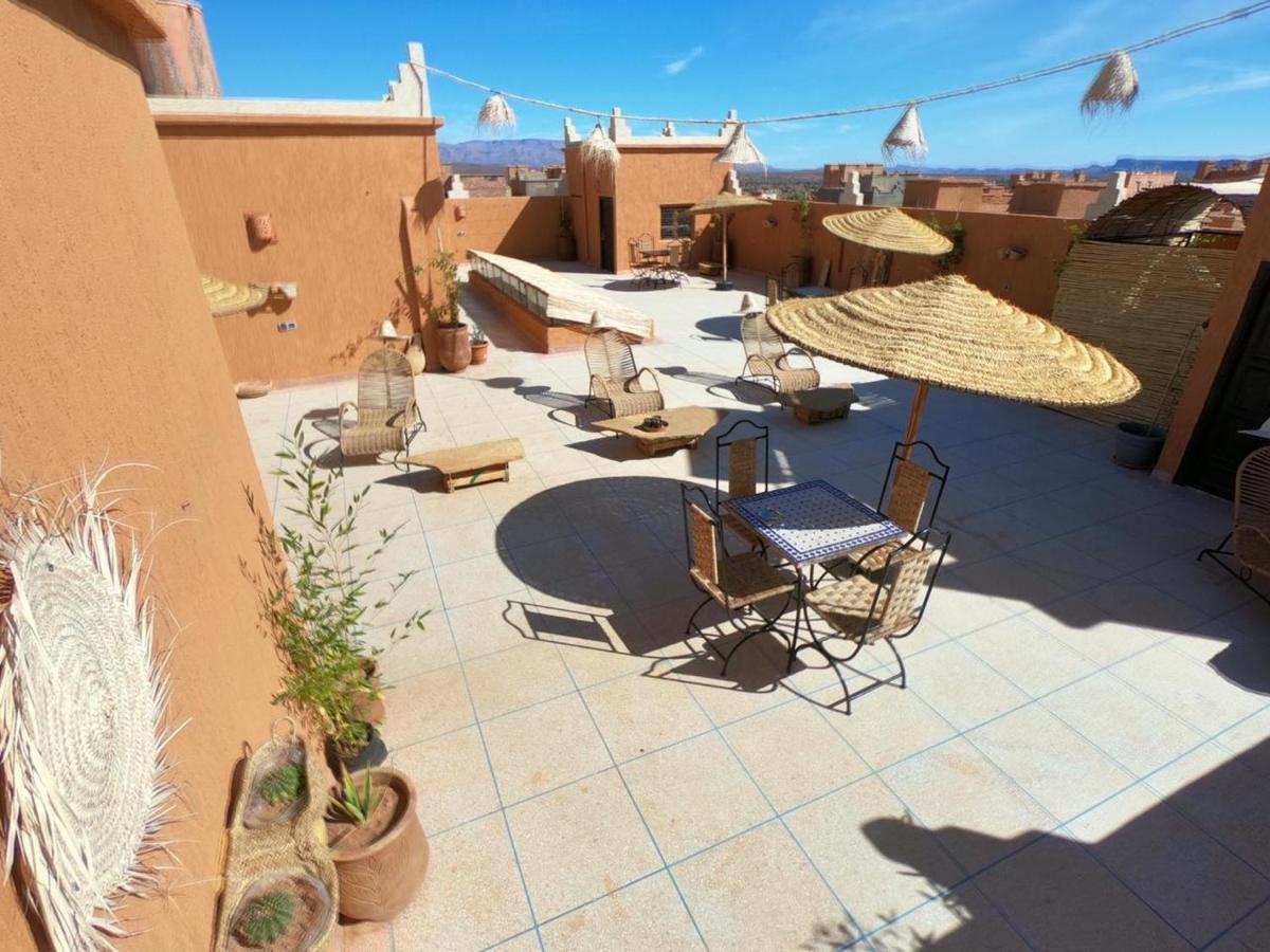 Bed and Breakfast Berber Nomad Kasbah Nkob Esterno foto